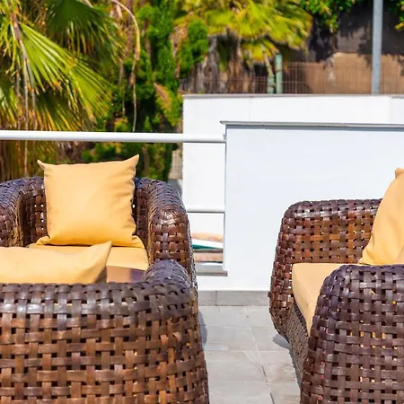 Big Terrace Playa Americas *